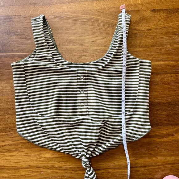Honeycut Dance Crop Top Womens XS 0-2 Ribbed Knot Striped Olive Green White Tank - Picture 7 of 10